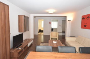 Stylish 2BR near lake - Flower 3